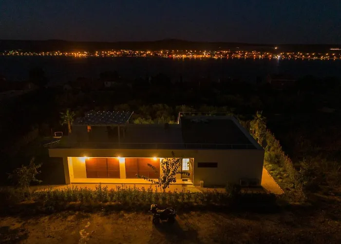 Santa Lucia - Villa&boat Vila *